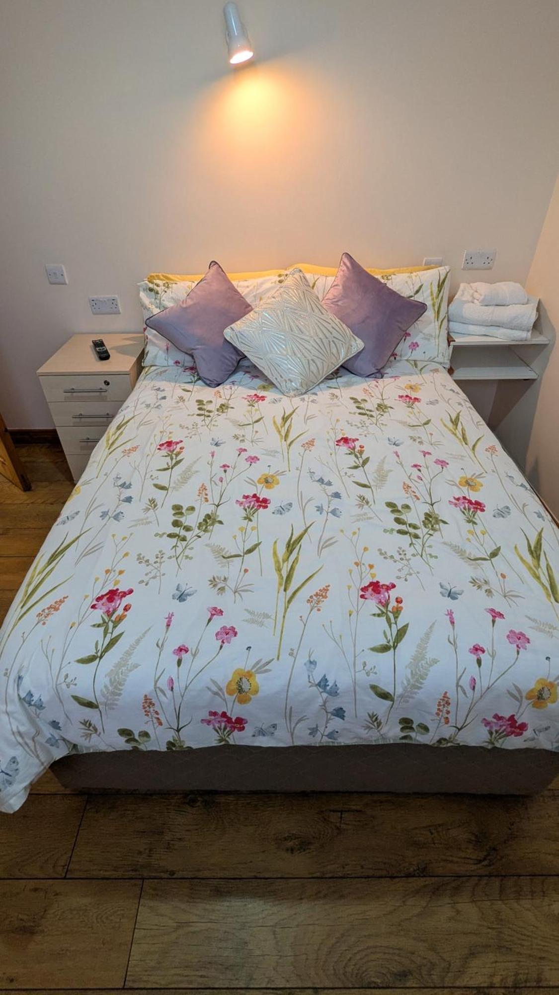 פורטמגי Skellig View Sunset Cliffs View Apartment מראה חיצוני תמונה